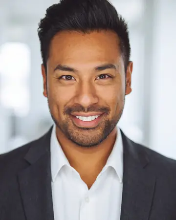 AI headshot example made with Headshotsly