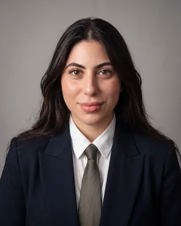 AI headshot example made with Headshotsly